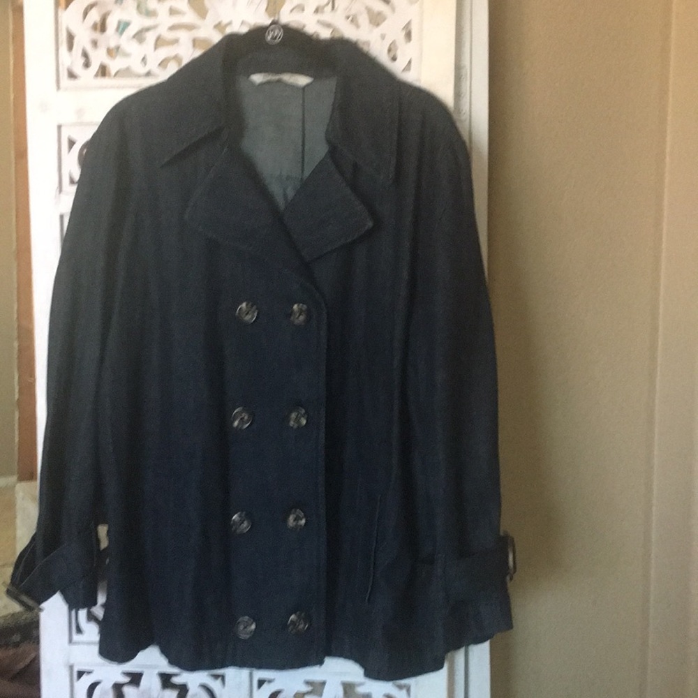 Pea coat